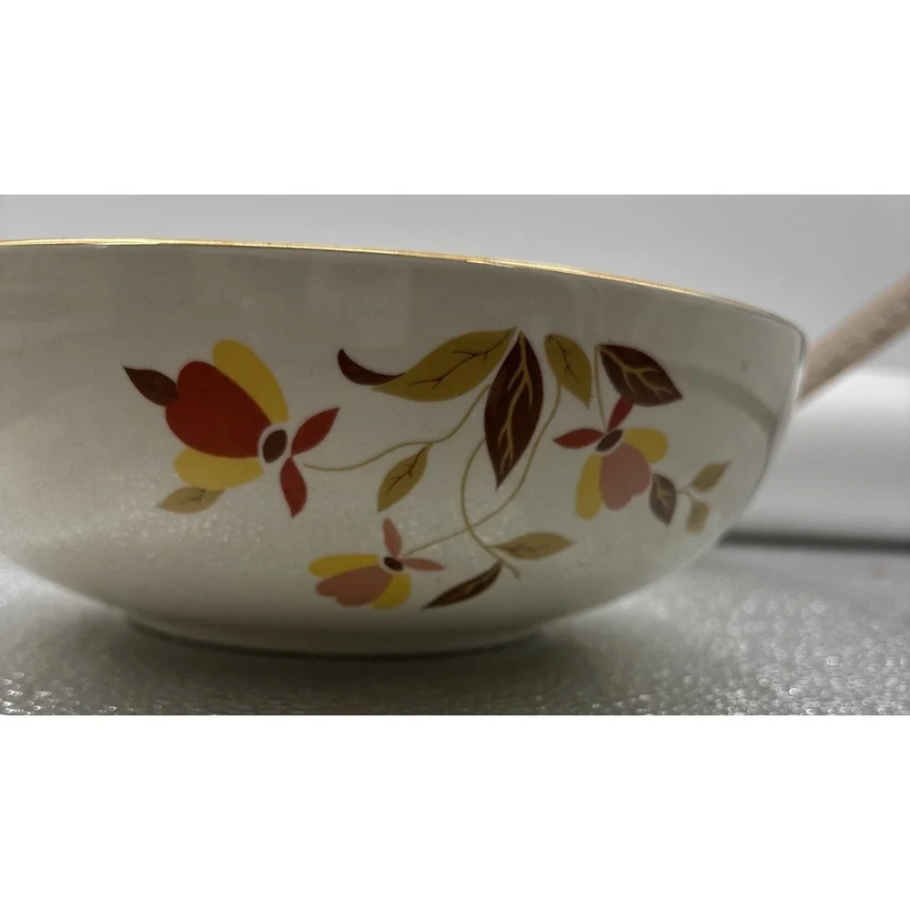 Vintage Hall's Superior Kitchen Ware AUTUMN‎ LEAF 9